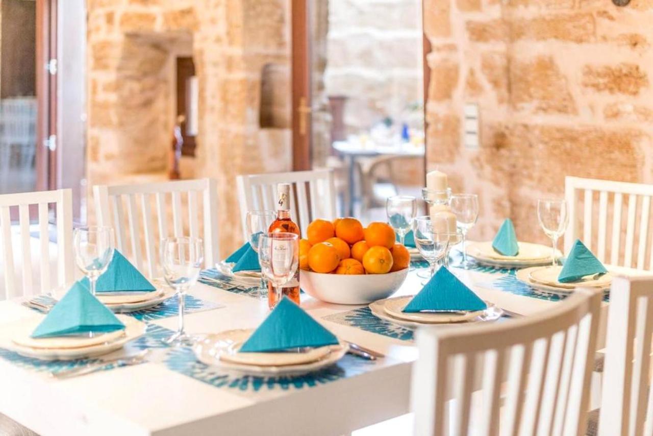 Casa Sa Pedra, En El Centro Historico De Alcudia Villa Eksteriør billede