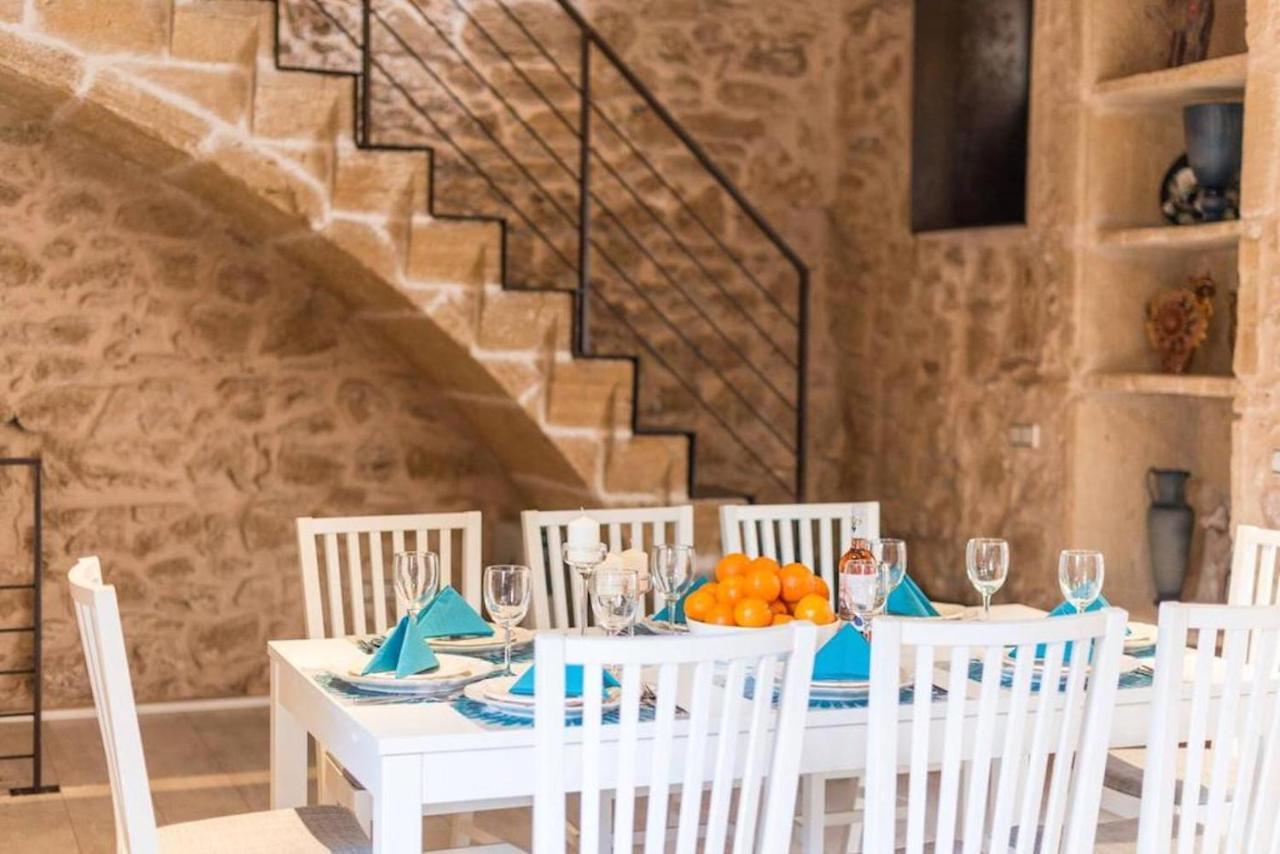 Casa Sa Pedra, En El Centro Historico De Alcudia Villa Eksteriør billede