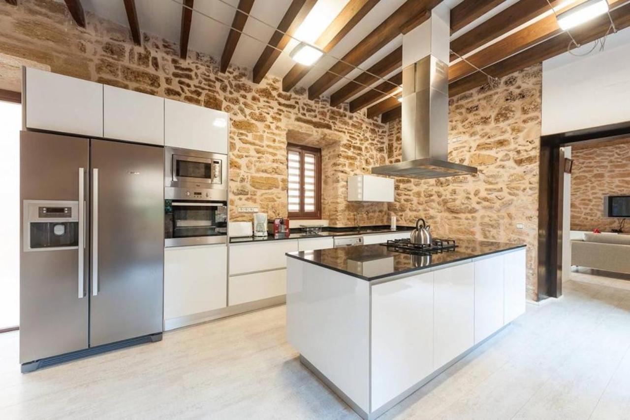 Casa Sa Pedra, En El Centro Historico De Alcudia Villa Eksteriør billede